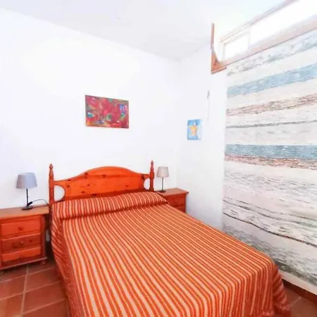 Apartamento Agua Amarga דירה *